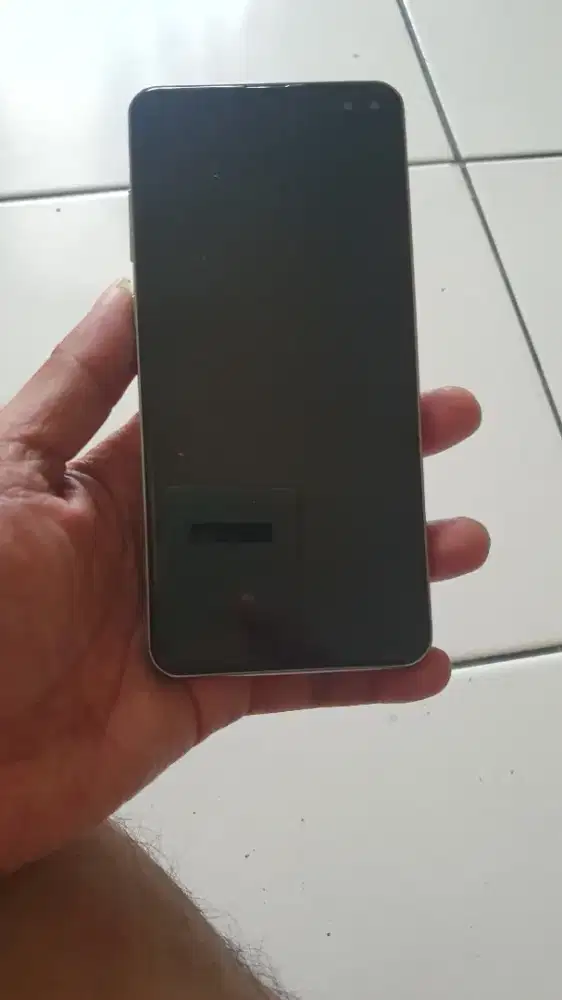 Samsung S10+  Rp.500.000