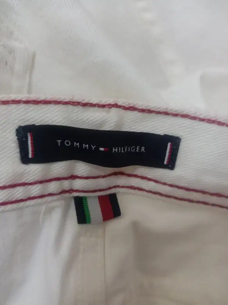 celana jeans tommy hilfiger putih sz36