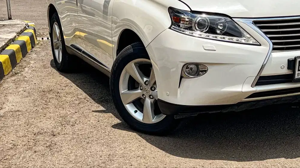 Lexus RX270 AT Versi Hongkong KM Low Asli Bebas Laka Banjir Bergaransi