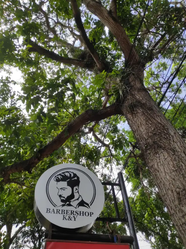 lowongan kerja posisi capster/potong rambut pria/barbershop dan salon