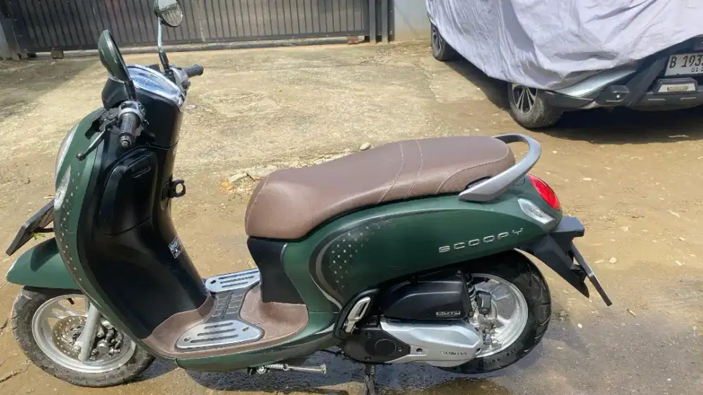 Scoopy Prestige Hijau 2023