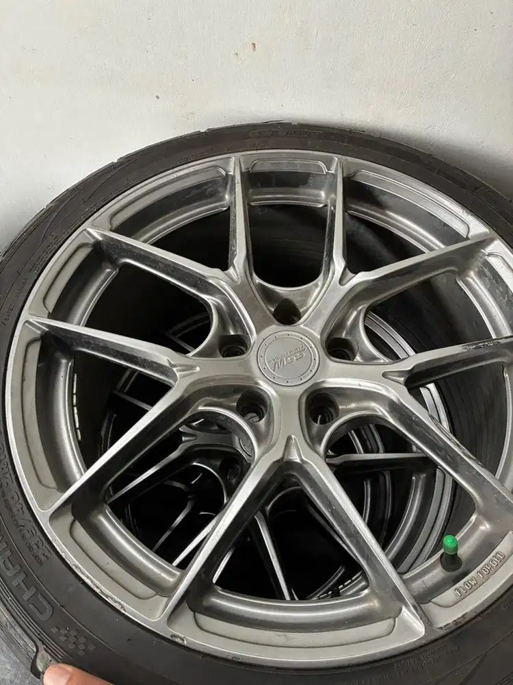 Pelek mulus ring 18 eks masda 3