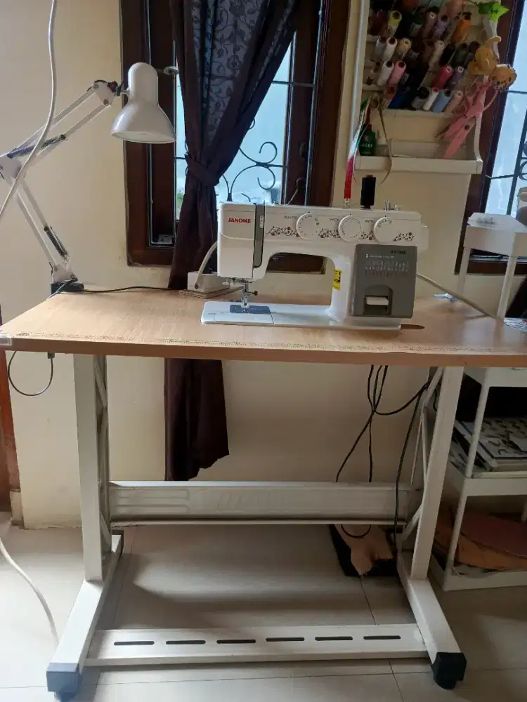 MESIN JAHIT JANOME NS7880