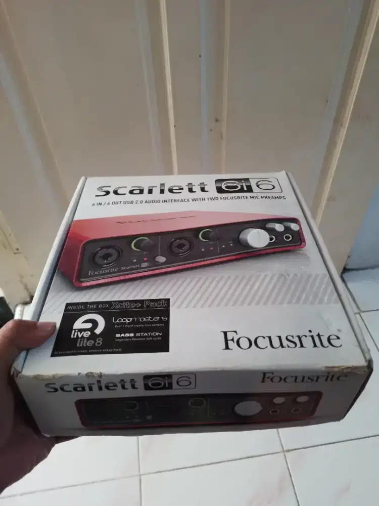 Sound card focusrite scarlett 6i6