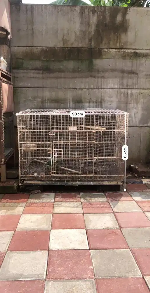 Kandang lipat besar dan kecil