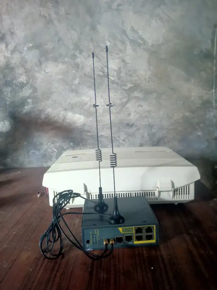 pabx panasonic TA616 &router four faith F-R100