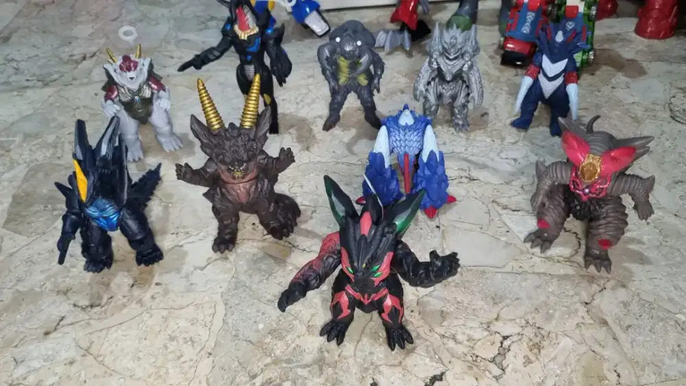 action figure Ultraman-Kaiju Original