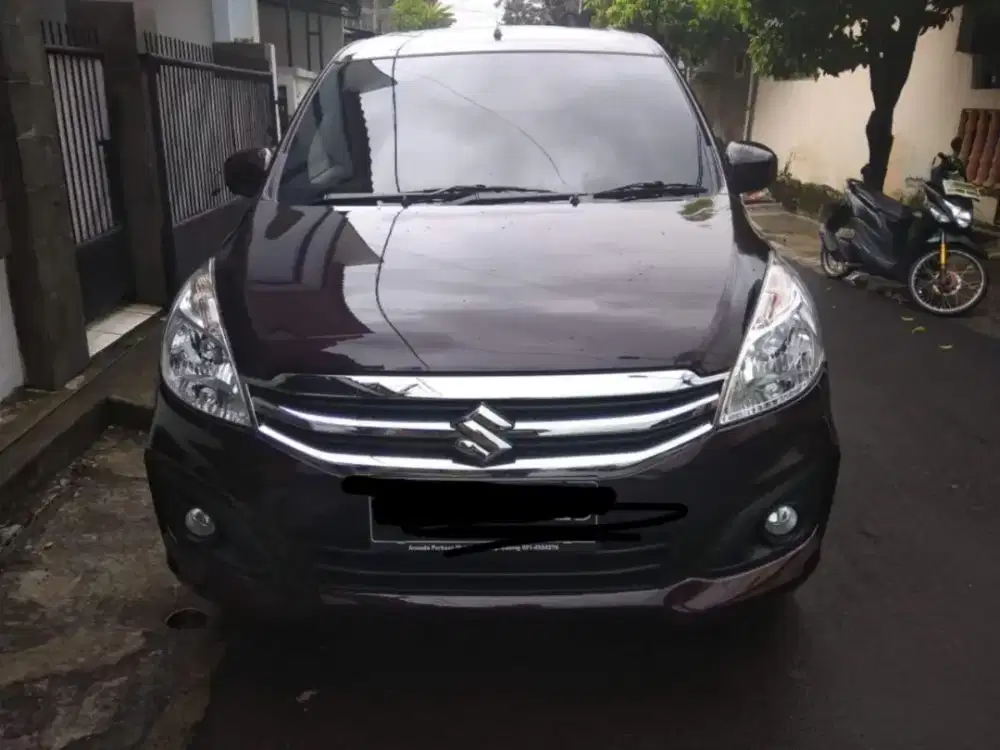 Dijua Suzuki Ertiga Nik 2017 penggunaan 2018  Burgundy Red