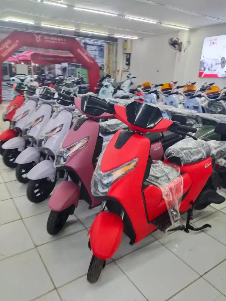 Uwinfly D65adv selis