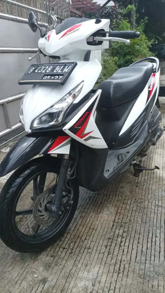 VARIO AGNES  110 LED PJAK HIDUP KOMPLIT NYUOZ!!!