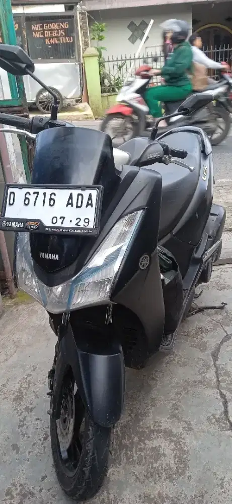 Jl Yamaha Lexi 2020 Ss lengkap paktur ada Samsat kotamadya kawaluyaan