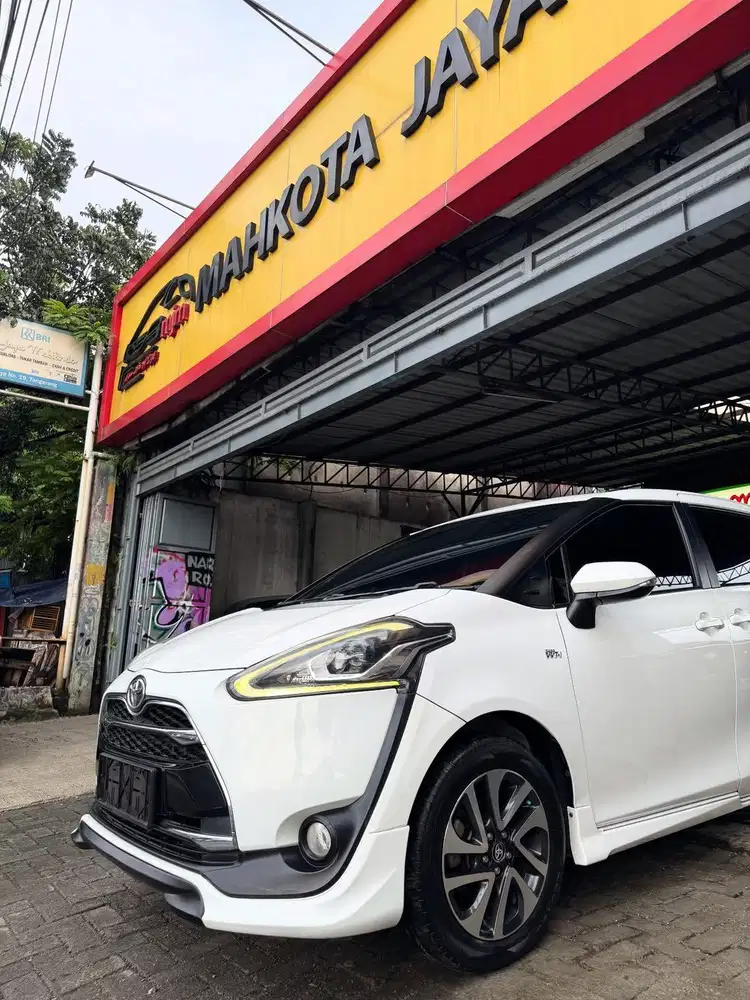 TOYOTA SIENTA Q 1.5 CVT 2017(KM60RB)RECORD/DP10JT/PJK12-26/PUTIH!!!!!!