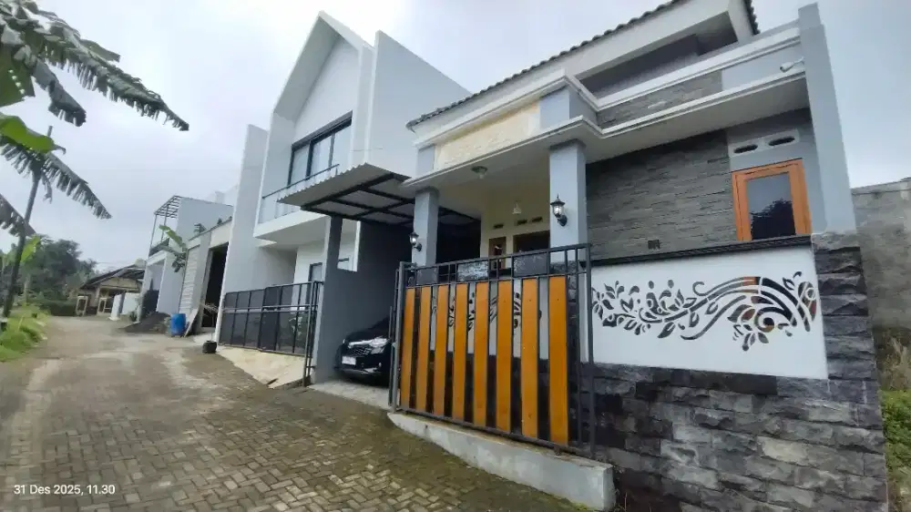 Rumah minimalis modern tengah kota salatiga