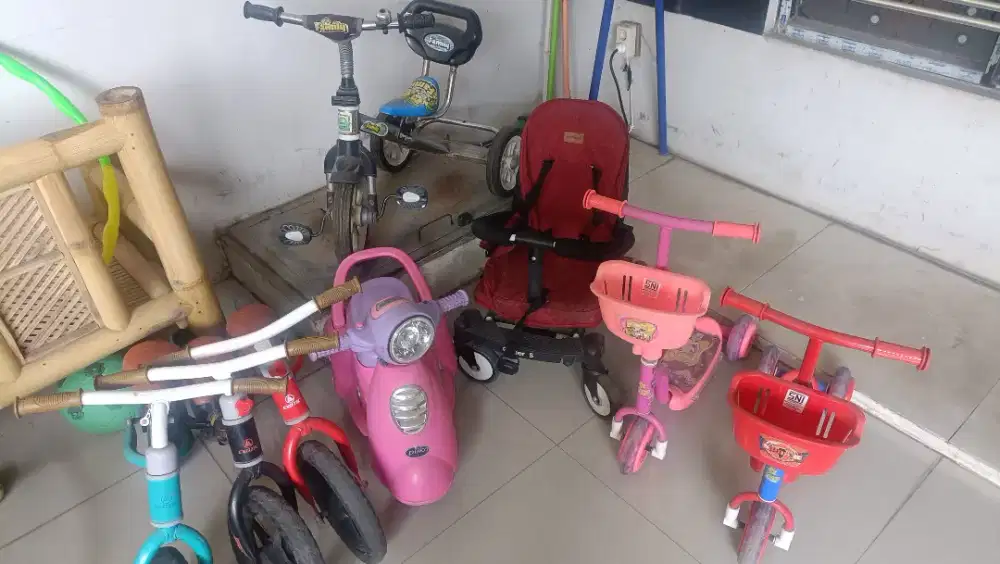 Stroller, balance bike dan sepeda