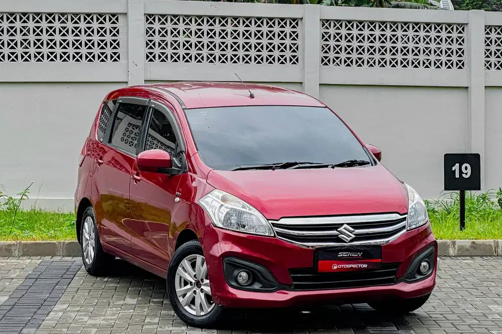 Suzuki Ertiga 1.4GL 1.4 GL MT Manual 2016 Merah Metalik. FULL RECORD!!