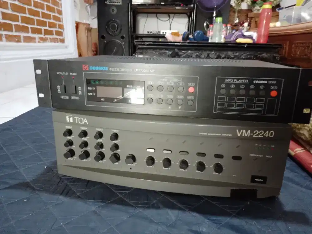Amplifier TOA VM-2240 dan Cosmos LPT-72922MP