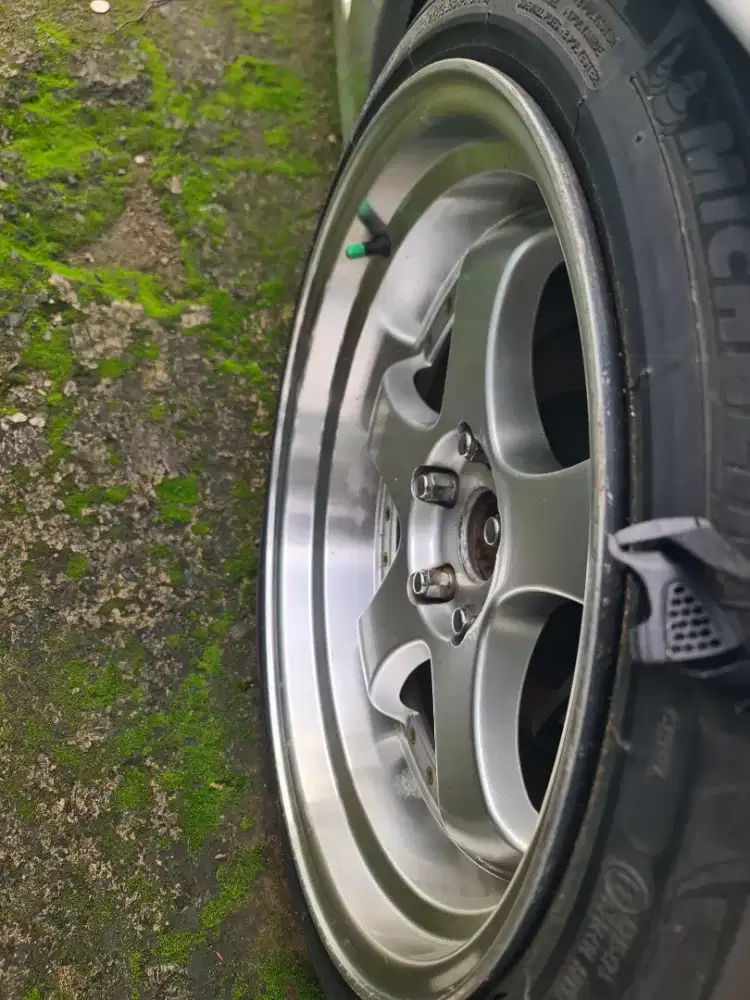 Velg ssr sp1 r18 L8.5-9.5