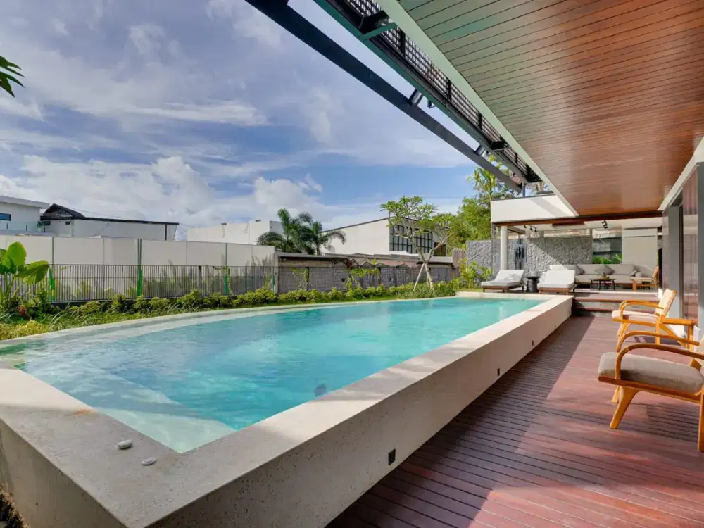 For Sale Dijual Villa Luxury Lokasi Dekat Ke Pantai Berawa Canggu Badung Bali. Padang Linjong, Canggu Bali