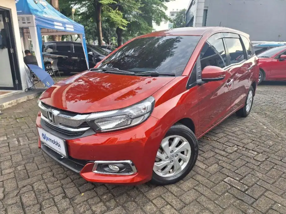 LOW DP Honda Mobilio 1.5 E Bensin-AT 2018 ZKJ