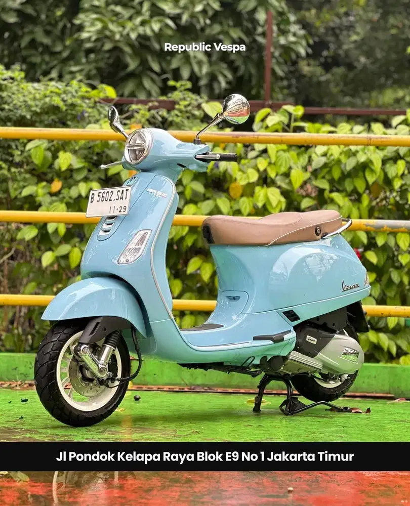 PIAGGIO VESPA LX125 IGET LED FACELIFT TAHUN 2024 WARNA BLUE CAPRI