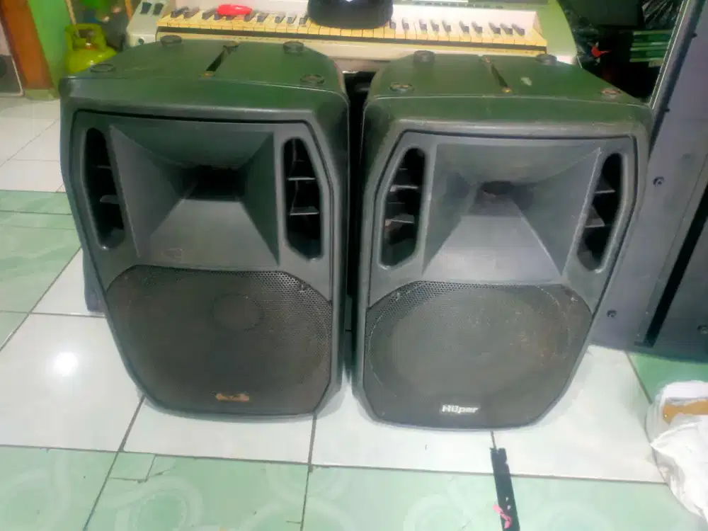 Huper ak 15 swet merah