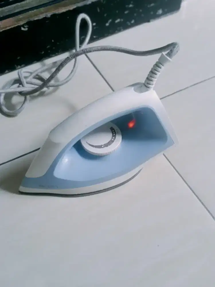 Setrika Philips Normal Panas Lok Kemanggisan