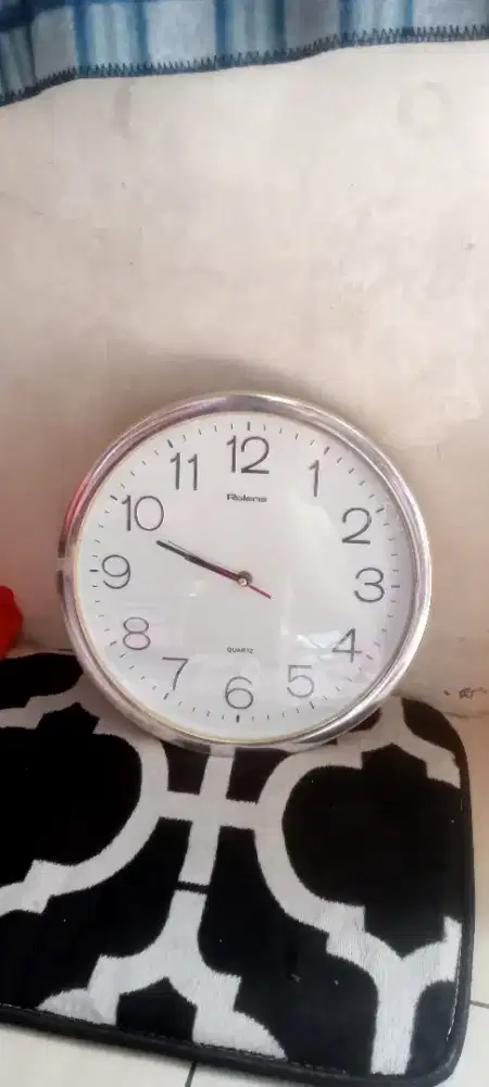 Jam Dingding Normal Lok Kemanggisan