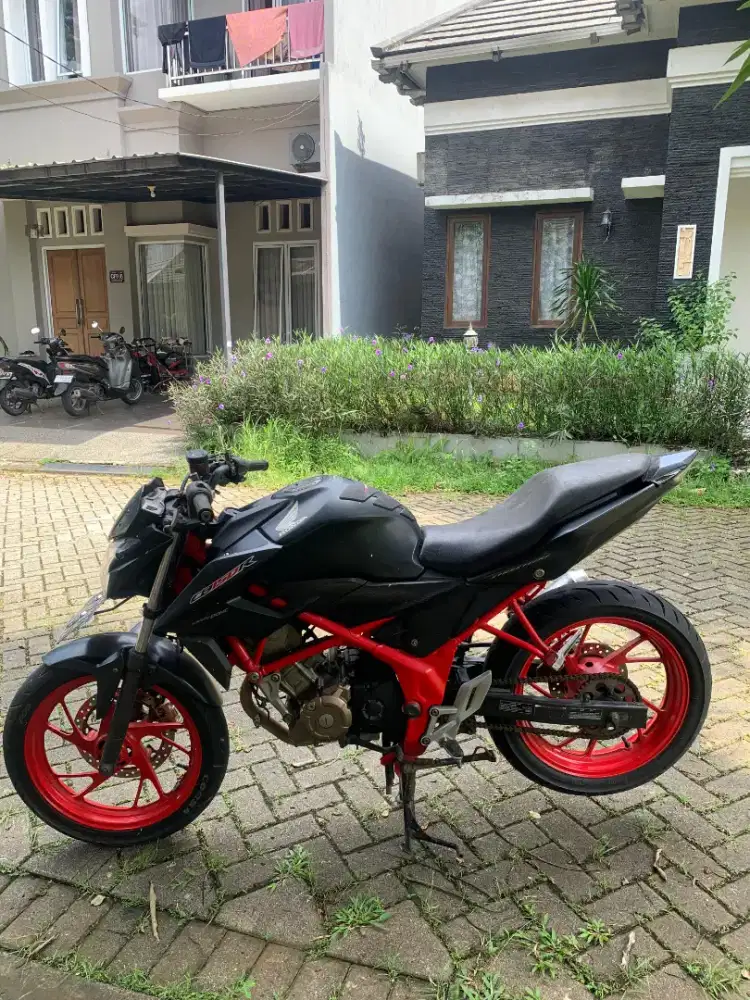 Honda CB 150 R Tahun 2016
