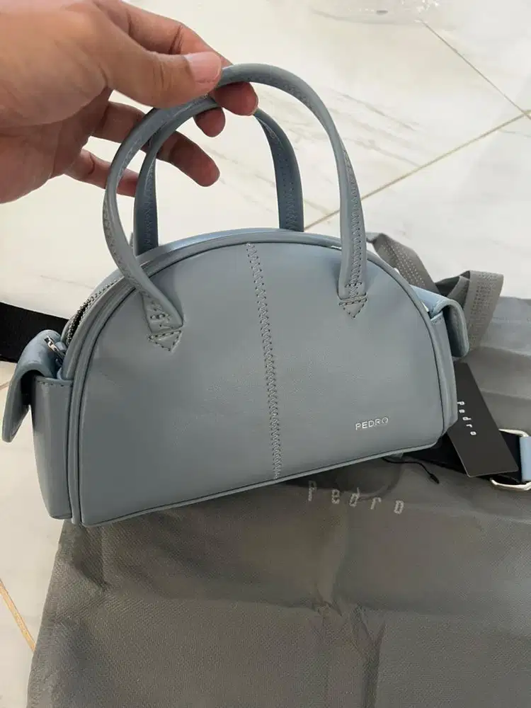 Tas Pedro sling bag, hand bag cewe
