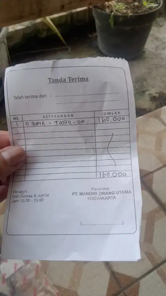 Seal Kruk As Belakang Avanza