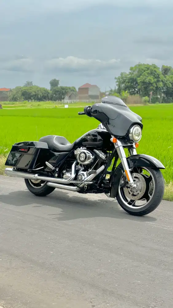 Harley Davidson Street glide 2013
