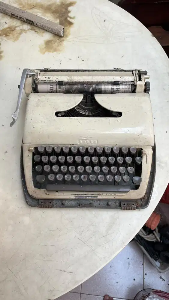 MESIN TIK BEKAS MASIH BISA DIPAKAI