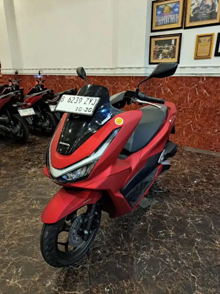 DP 2JT KREDIT HONDA PCX 160 ABS TH 2025/KM.RENDAH MESIN HALUS GARANSI
