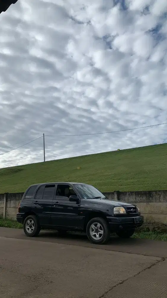 Suzuki Escudo 2005 Bensin