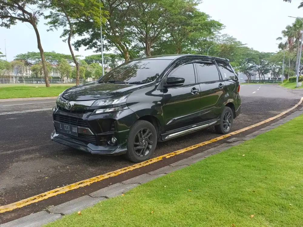 Toyota Avanza Veloz GR 1.5 AT 2021