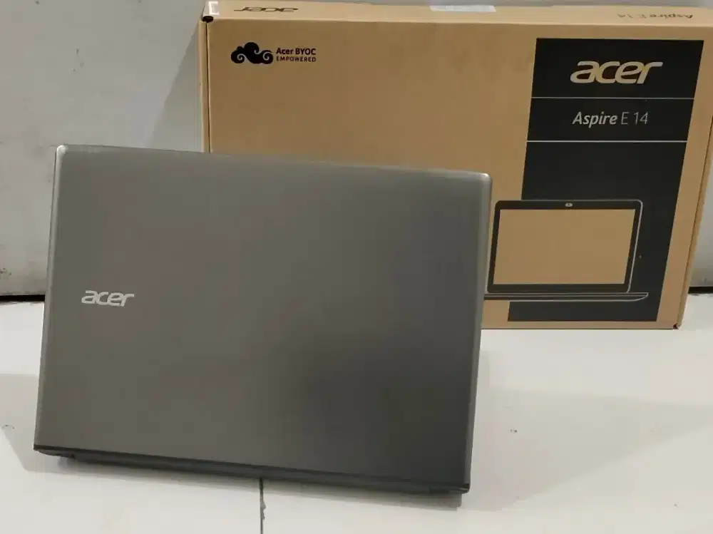 FORSALE LAPTOP TYPE ACER ASPIRE