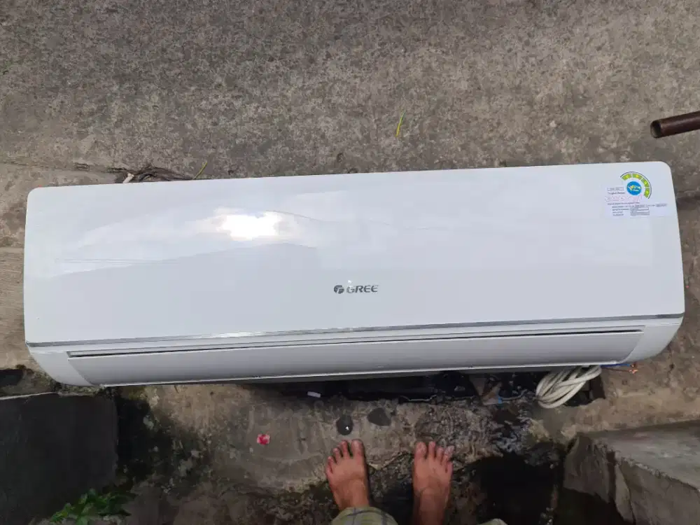 Gree 1pk LOW WATT badak