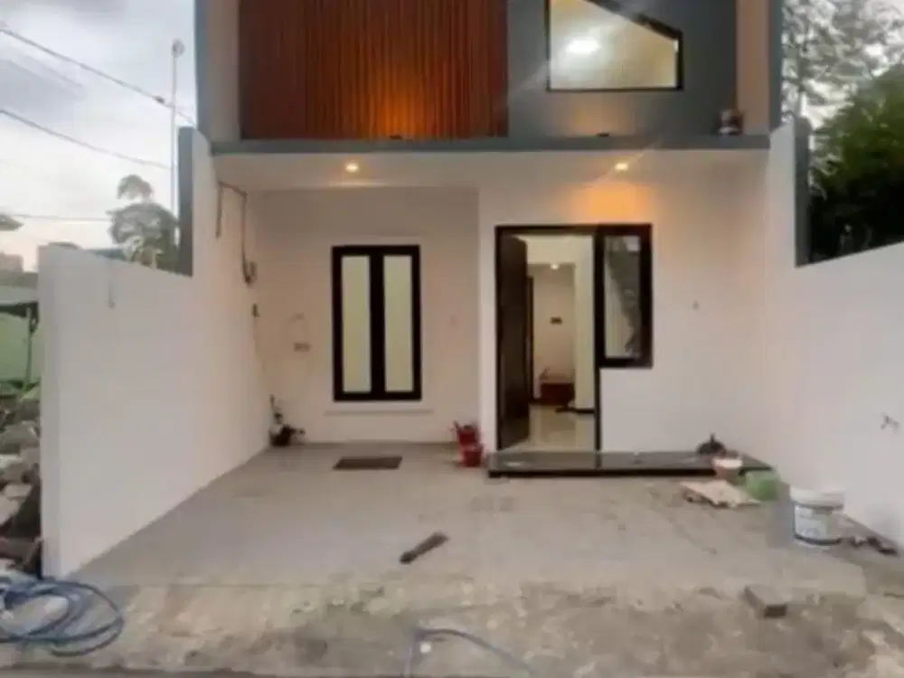 Dijual Rumah Baru Konsep Mezzanine Lokasi Medokan Sawah Rungkut Surabaya (Gang Paling Depan)