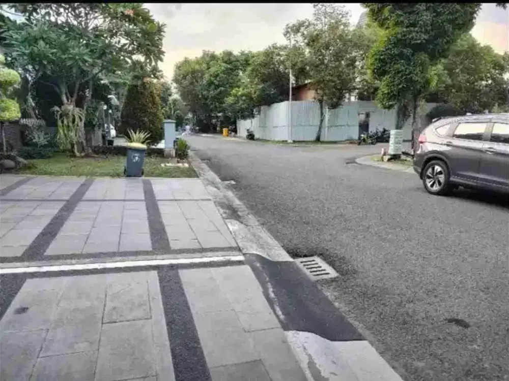 Jual Rumah di Bintaro Sektor 9 luas 400 m2