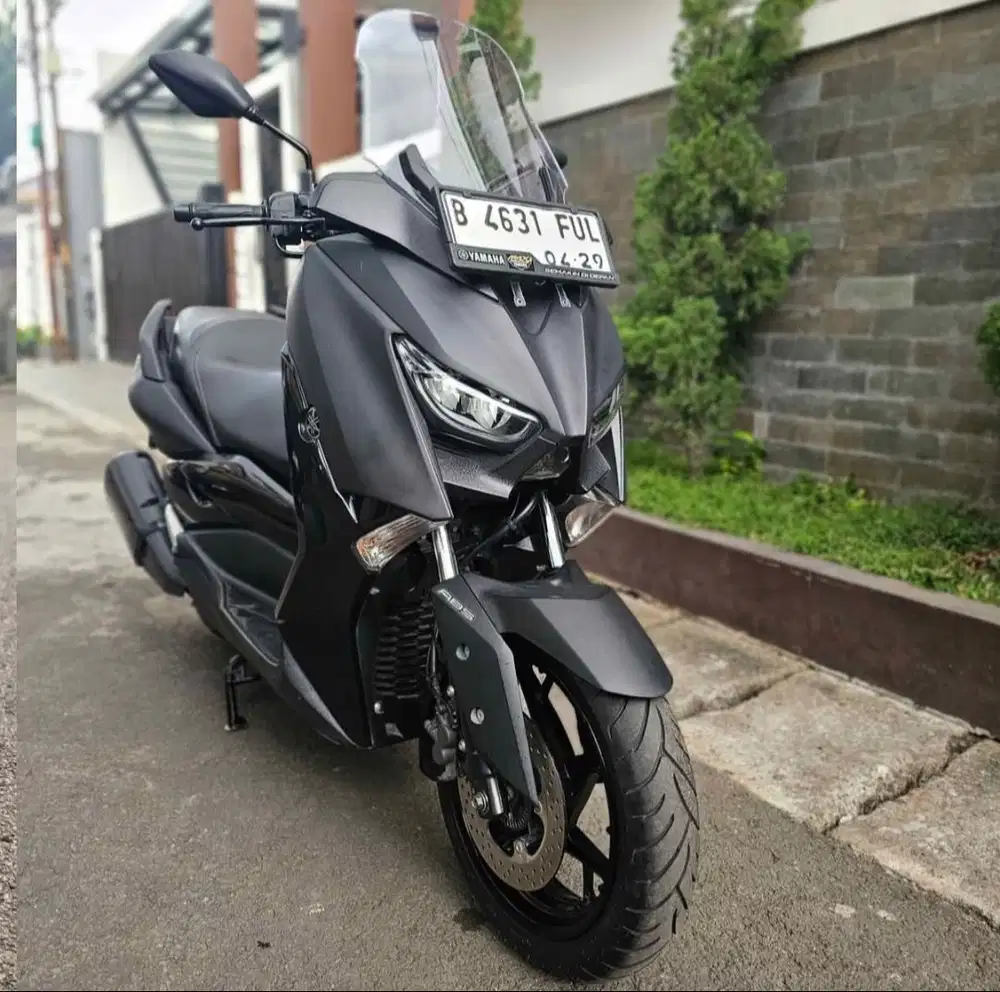 XMAX 2019 KM 12rb-an Jarang Pakai Hanya ditaro di Garasi aja