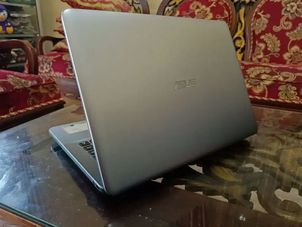 Laptop Asus X441BA AMD A4 RAM 4GB SSD 256GB