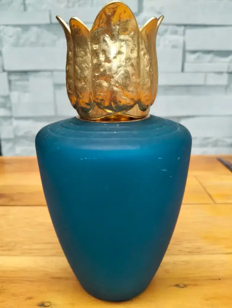 Pewangi Ruangan sumbu Antik buatan Perancis