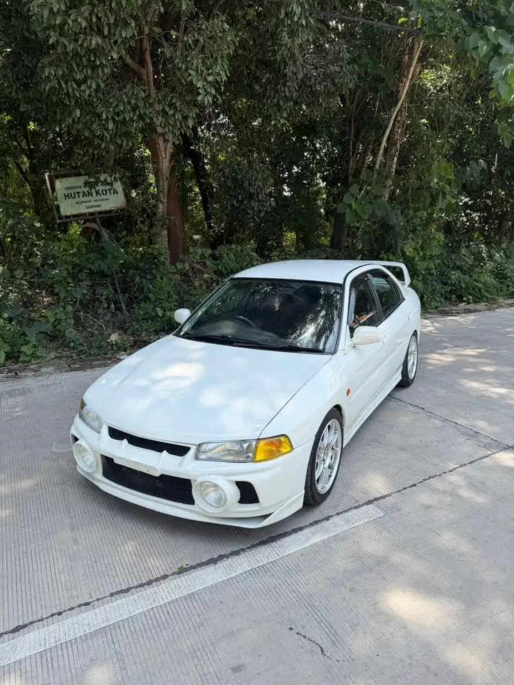 Sekilas dikira mitsubishi evolution iv