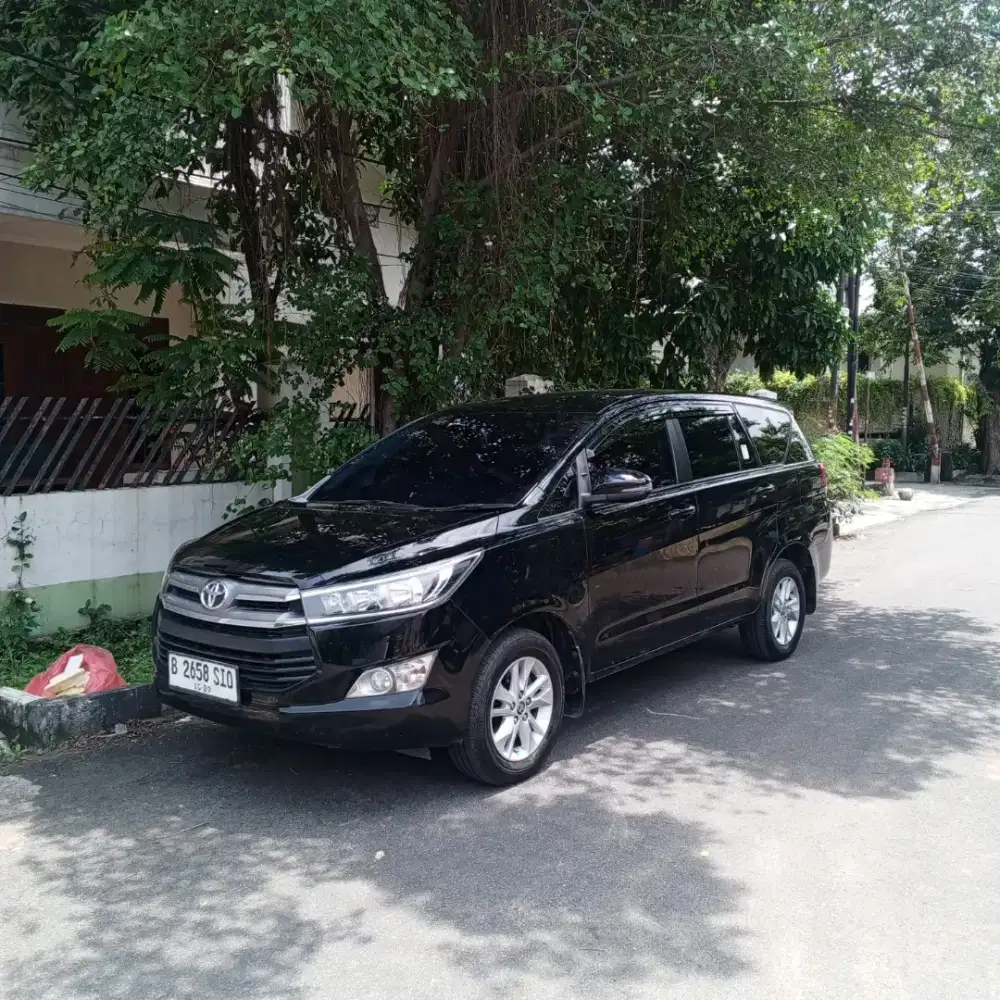 Toyota kijang inova tipe v metic diesel tahun 2023