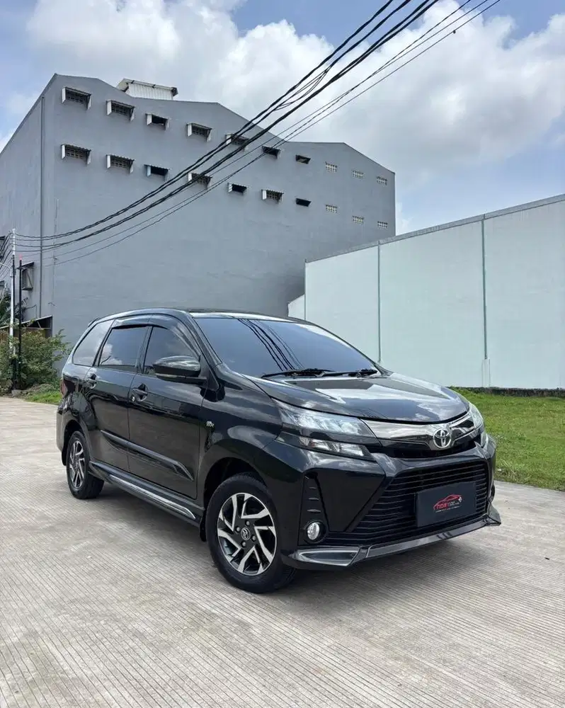 Toyota Avanza Veloz 1.5 2021 Manual ( Hitam Metalik )