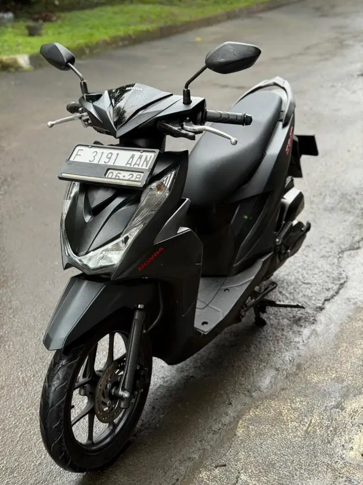 Honda Beat Deluxe Thn 2023 F Kota Mulus