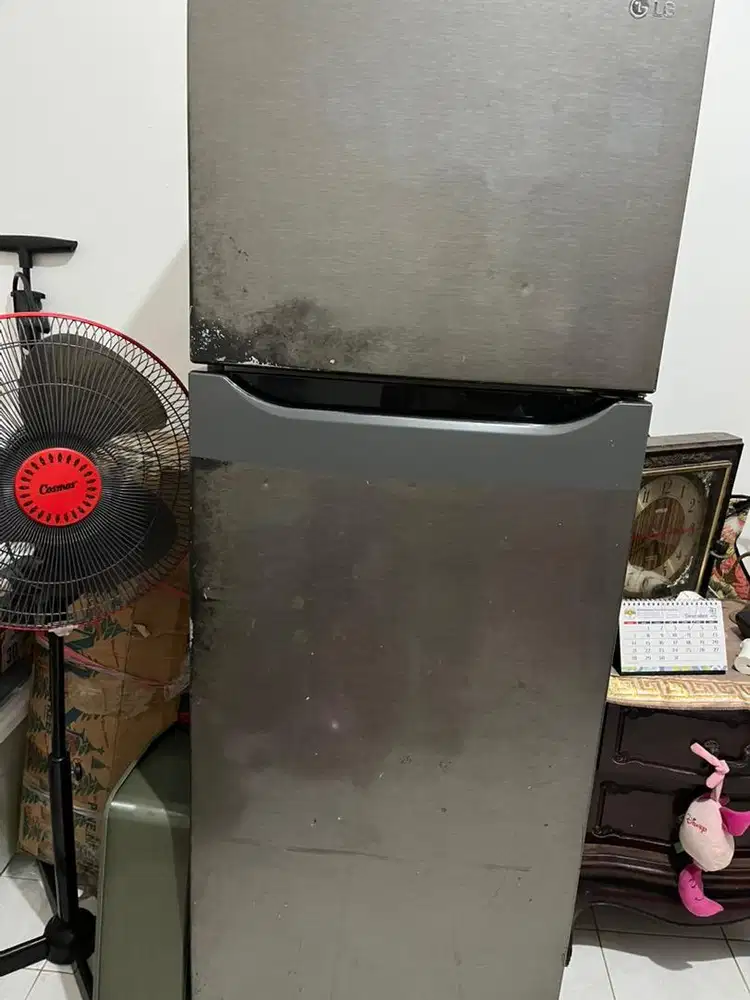 Kulkas 2 pintu LG