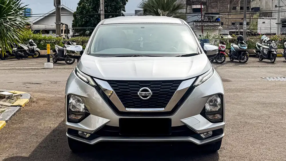 Nissan Livina VL 1.5 AT 2019 Abu Silver metalik