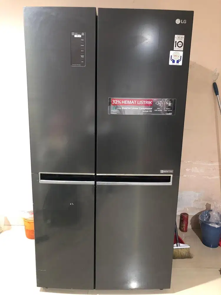 Kulkas LG inverter side by side second