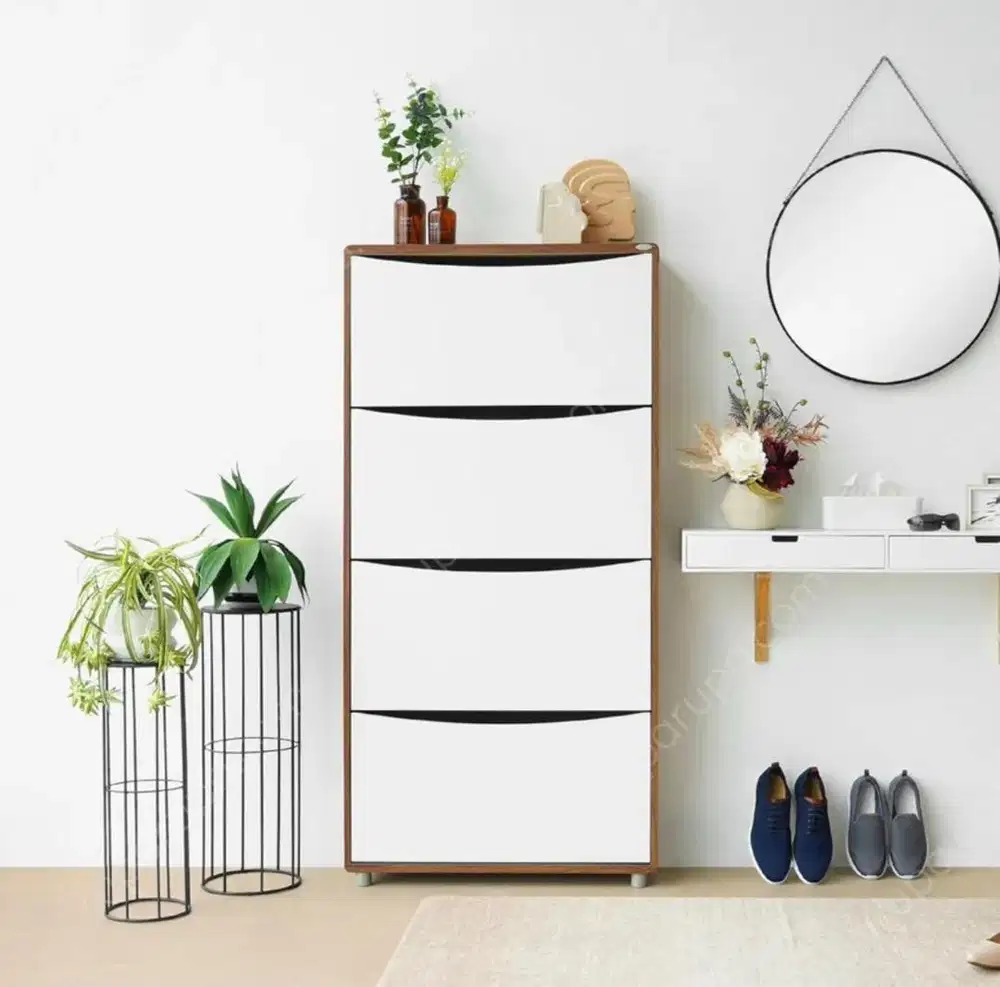 Lemari sepatu Mille Informa